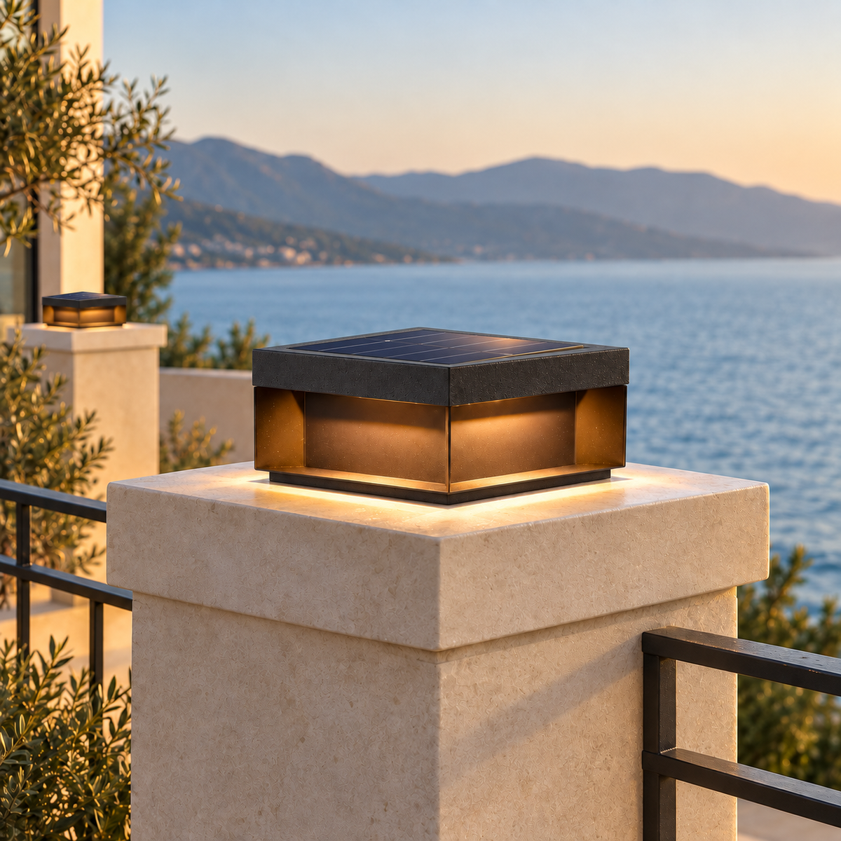RIRZ PORTICO | Modern Solar Outdoor Post Ligh