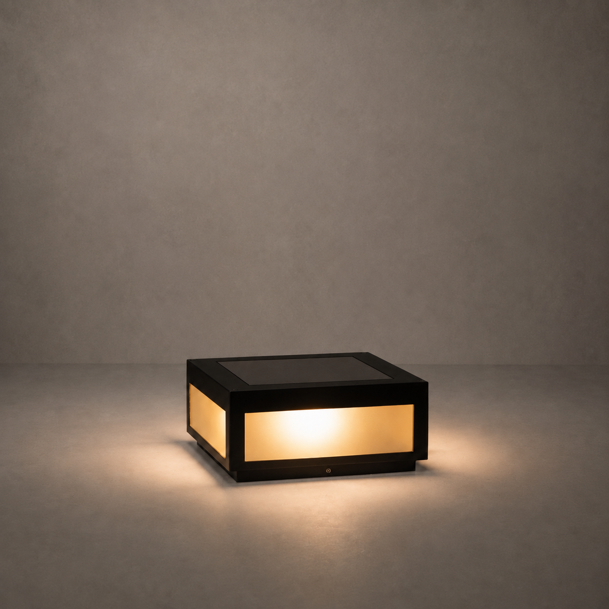 RIRZ CUBE | Modern Solar Outdoor Post Light