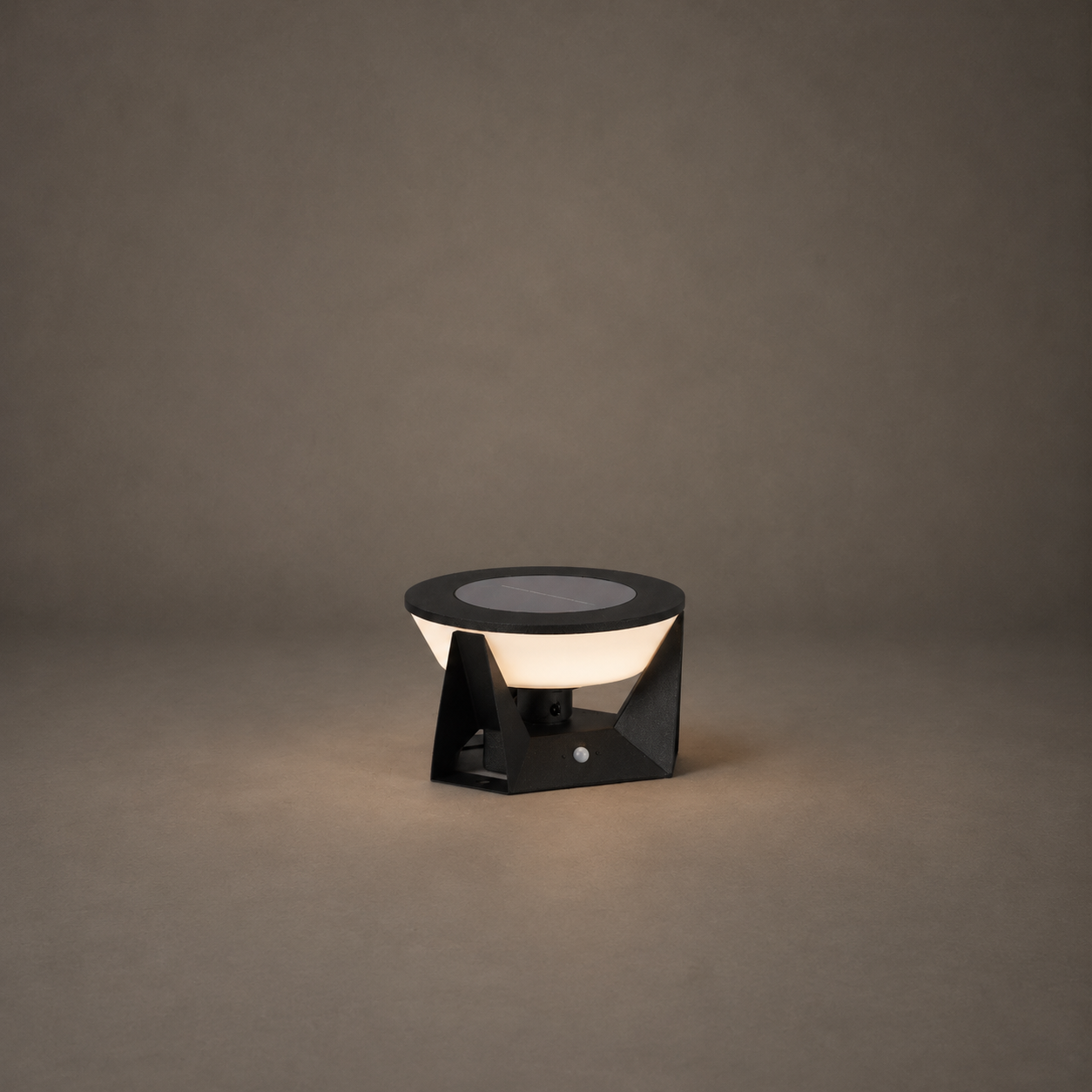 RIRZ COVE | Modern Solar Outdoor Floor Lamp