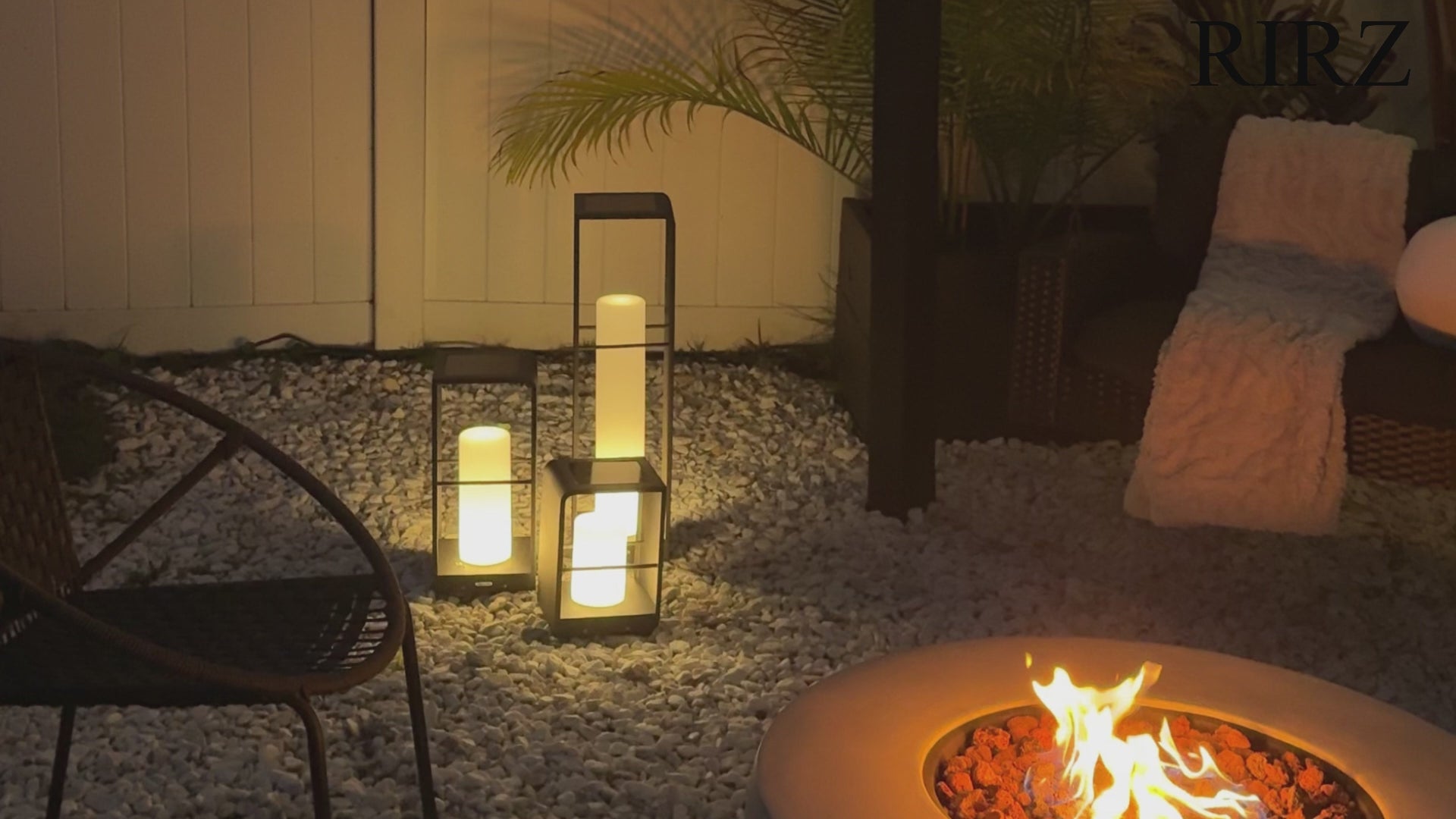 RIRZ AXIS | Modern Solar Outdoor Floor Lamp